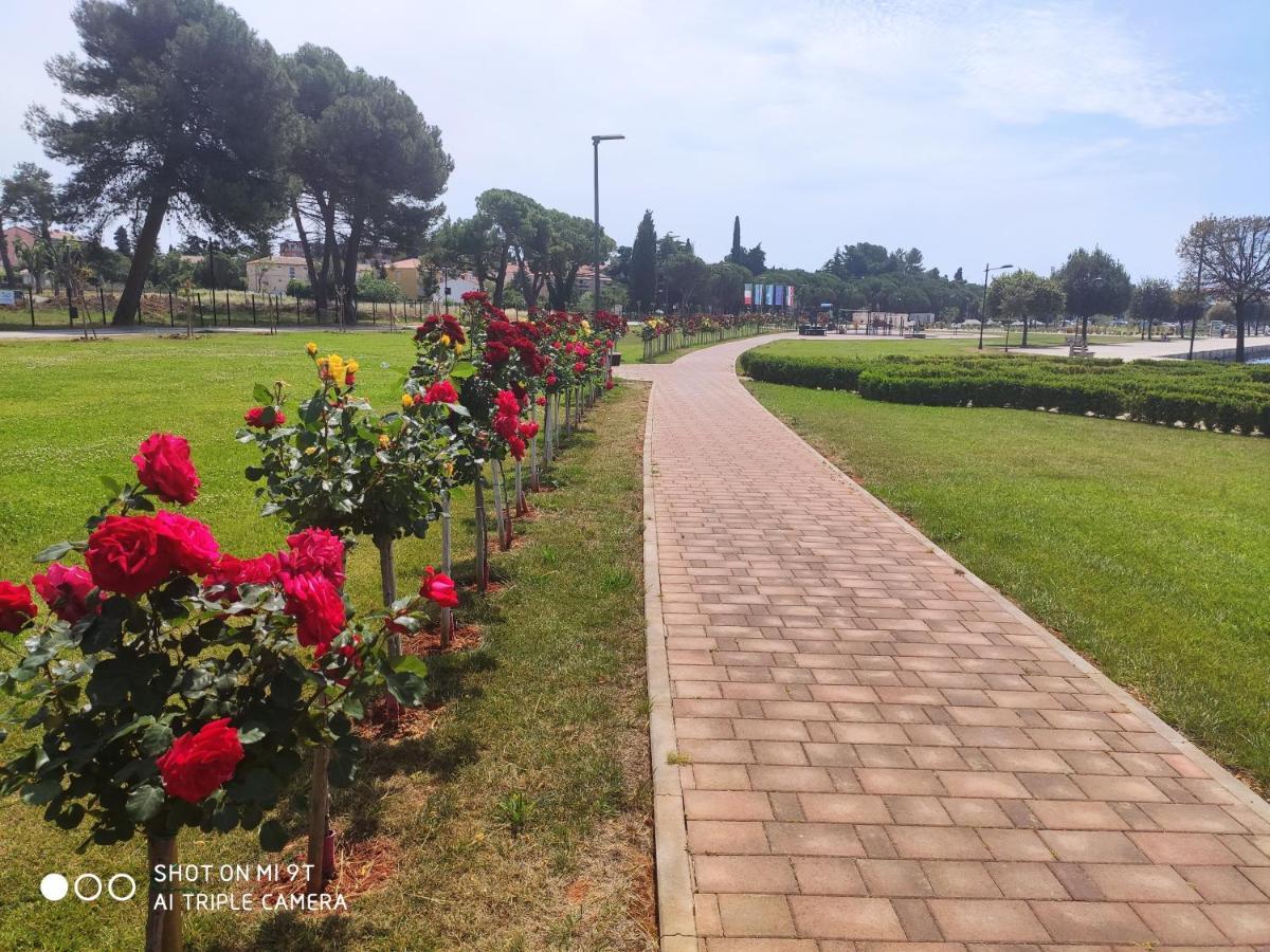 Dolce Vita City Center Umag Buitenkant foto